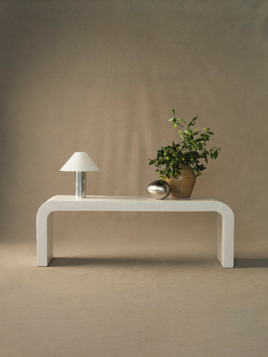 Lungo Curve Console